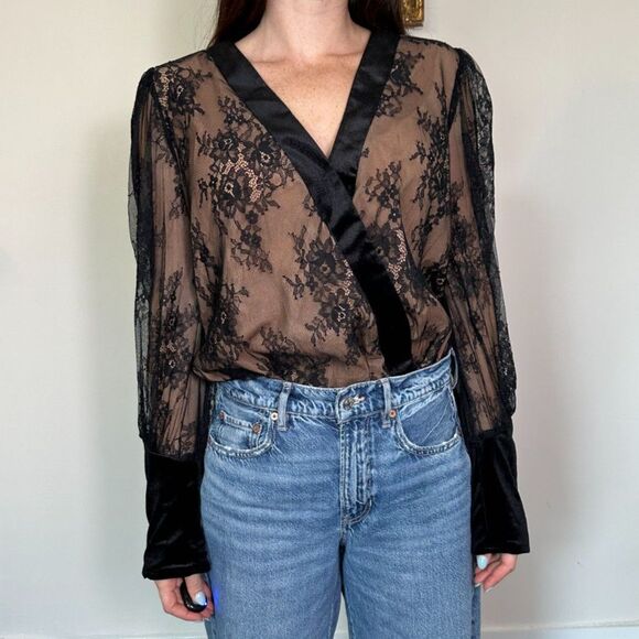 Do + Be Curve Lace Black Longsleeve Bodysuit Size 1X - Picture 2 of 6